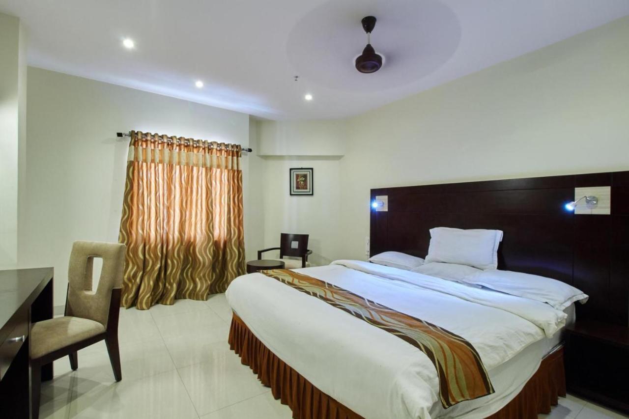 Krishna Residency Hotel Vijayawada Exterior photo
