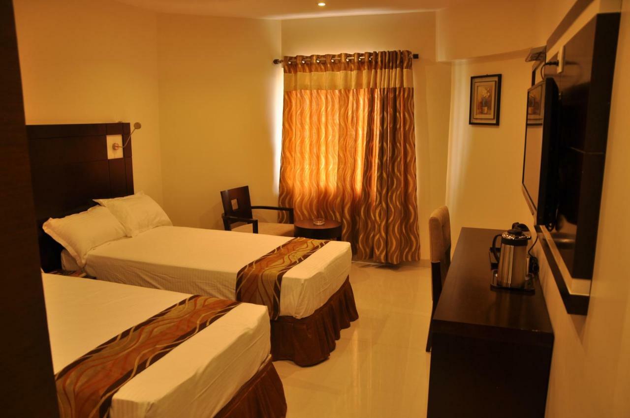 Krishna Residency Hotel Vijayawada Exterior photo